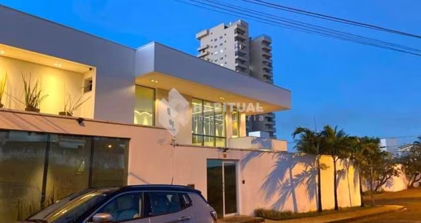 Casa comercial com 7 salas para alugar no Morada da Colina, Uberlândia 