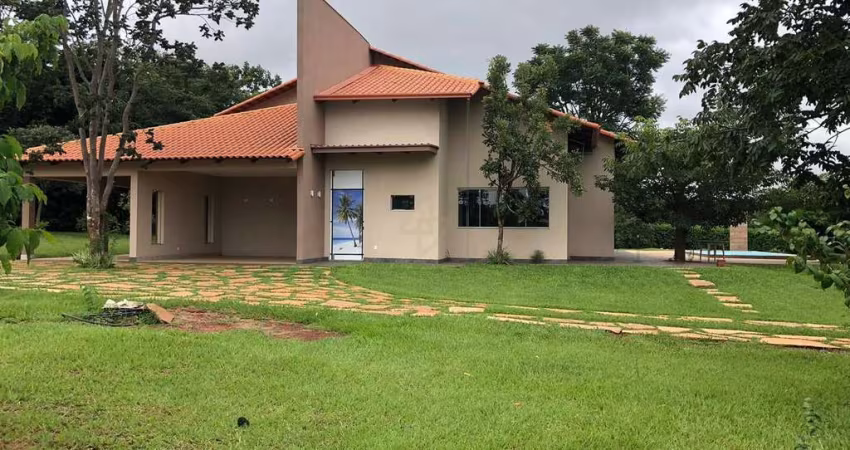 Casa Cond. Alto da Boa Vista 423m²