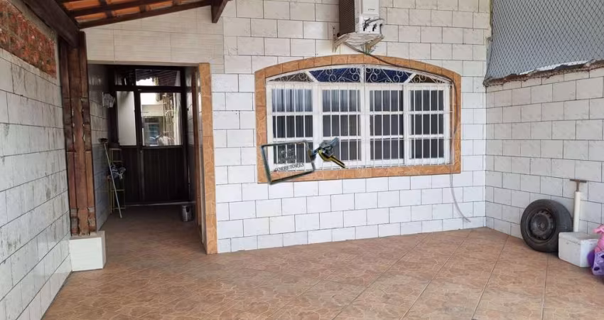 Casa em Princesa, Praia Grande/SP