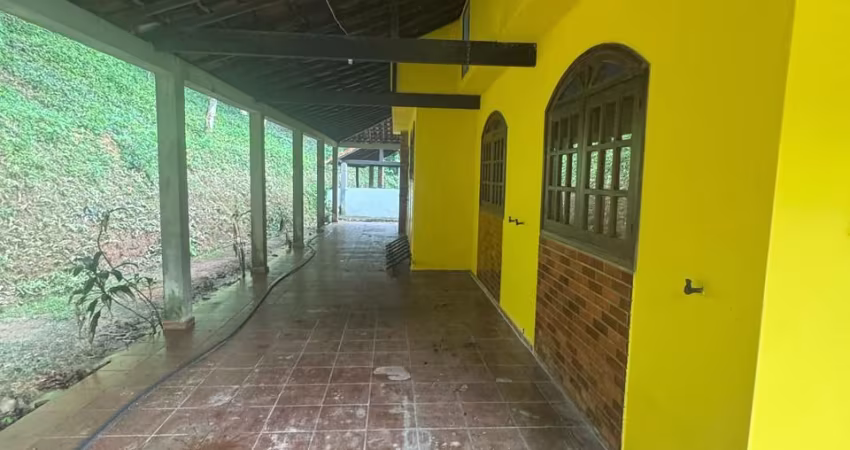 Oportunidade em sambaetiba ótimo imóvel em meio a natureza pronto para moradia ou finais de semana.