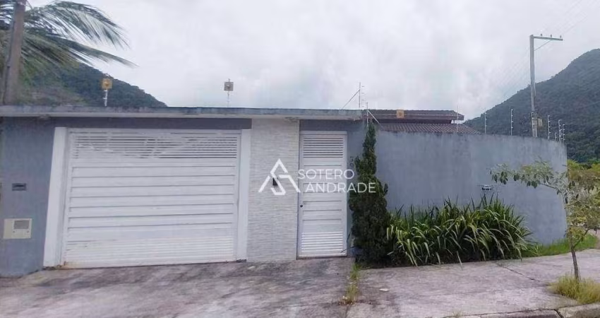 Linda casa no Cidade Jardim, localização privilegiada