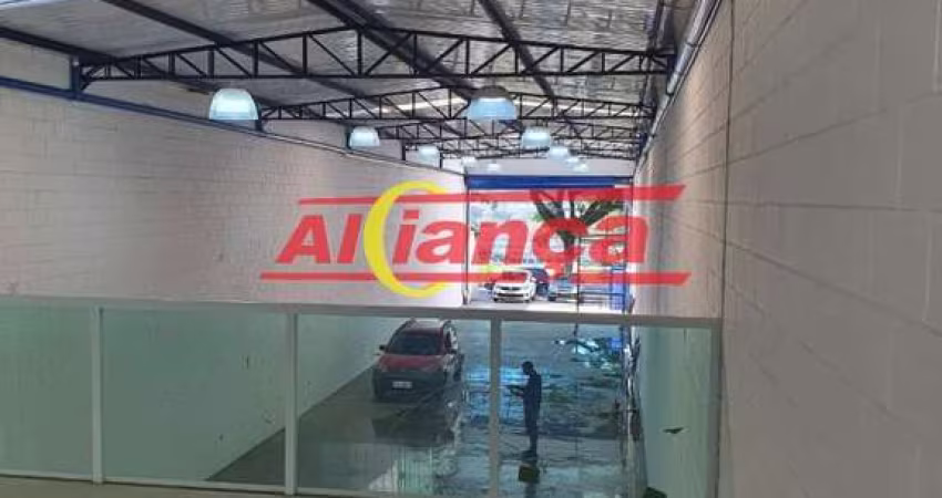 Galpão para alugar, 370m² - Vila Barros- Guarulhos/SP - R$ 12.000,00