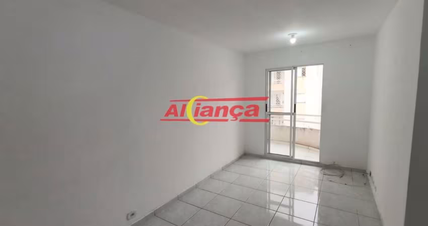Apartamento com 3 dormitórios para alugar, 75m² -Cocaia  - Guarulhos/SP por R$ 1.500,00