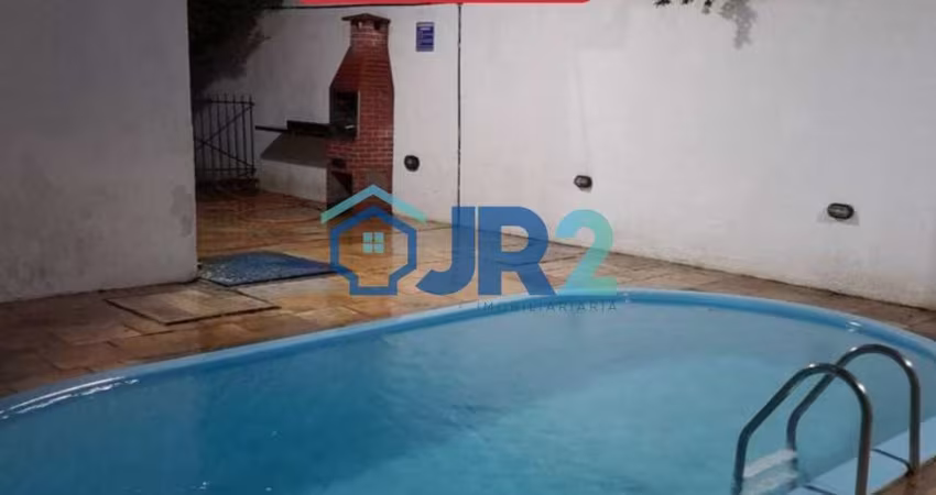 Apartamento com Piscina - do  Lado Colégio EVOLUÇÃO