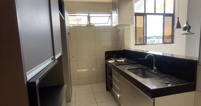 Lindo imóvel com 02 quartos em frente as 03 ruas