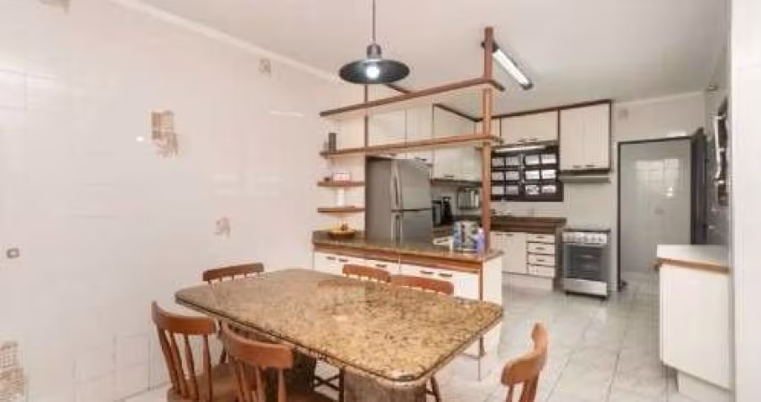 Casa com 3 quartos à venda na Rua Monsenhor Castro Nery, 598, Parque Maria Domitila, São Paulo