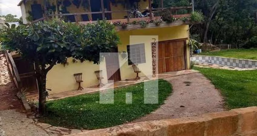 Ótima Chácara à venda de 1000m², Estância Santa Lúcia, Jarinu, SP