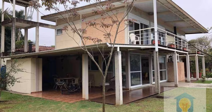 Casa com 3 dormitórios à venda, 344 m² por R$ 1.650.000,00 - Vila Santo Antônio - Cotia/SP