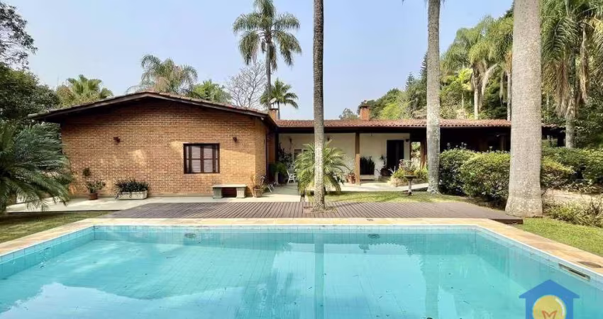 Casa com 3 dormitórios à venda, 398 m² por R$ 1.540.000 - Vila Real Moinho Velho - Embu das Artes/SP