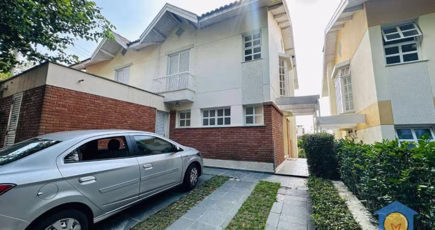 Casa com 3 quartos à venda, 163 m² por R$ 940.000 - Granja Viana - Cotia/SP