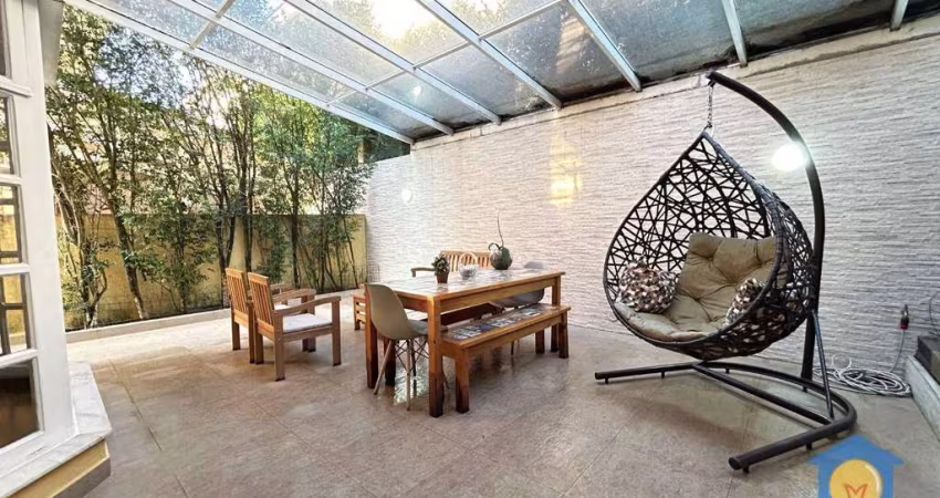 Casa com 4 quartos à venda, 187 m² por R$ 910.000 - Granja Viana - Cotia/SP