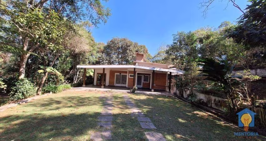 Chácara com 3 dormitórios para alugar, 2000 m² por R$ 5.800,00/mês - Granja Viana - Cotia/SP