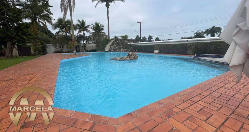 Casa á venda com 5 suites, 6 vagas - Jardim Acapulco - Guarujá/SP