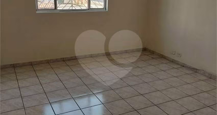 Casa de vila com 1 quartos para locação em Utinga - SP