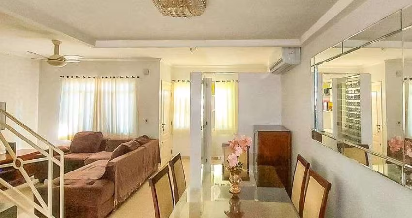 Casa em condomínio fechado com fácil acesso ao Centro