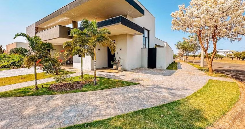Casa de esquina com 04 quartos à venda no Condomínio Villa Toscana