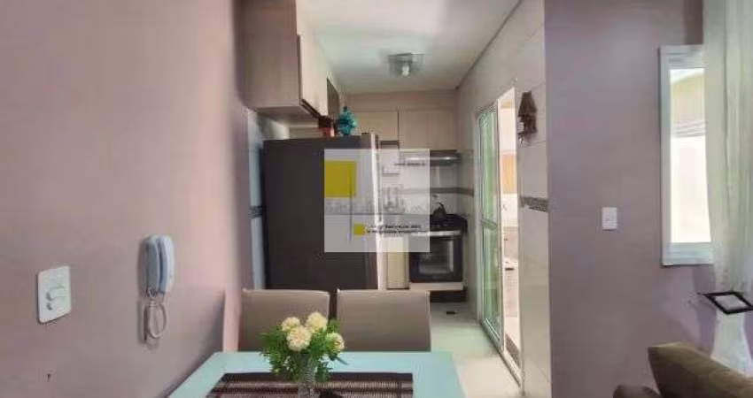 O apartamento está localizado no bairro Vila Apiaí em Santo André - SP