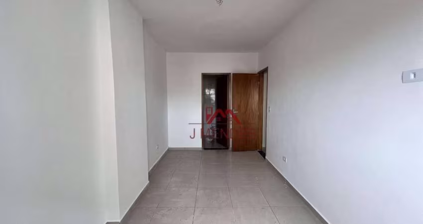 Apartamento Residencial à venda, Vila Guilhermina, Praia Grande - AP0244.