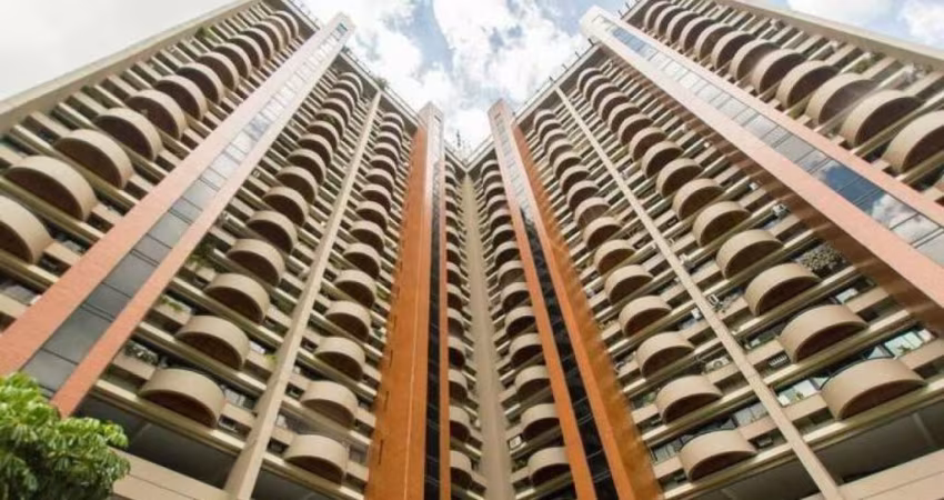 Flat completo em Alphaville, fácil acesso a São Paulo