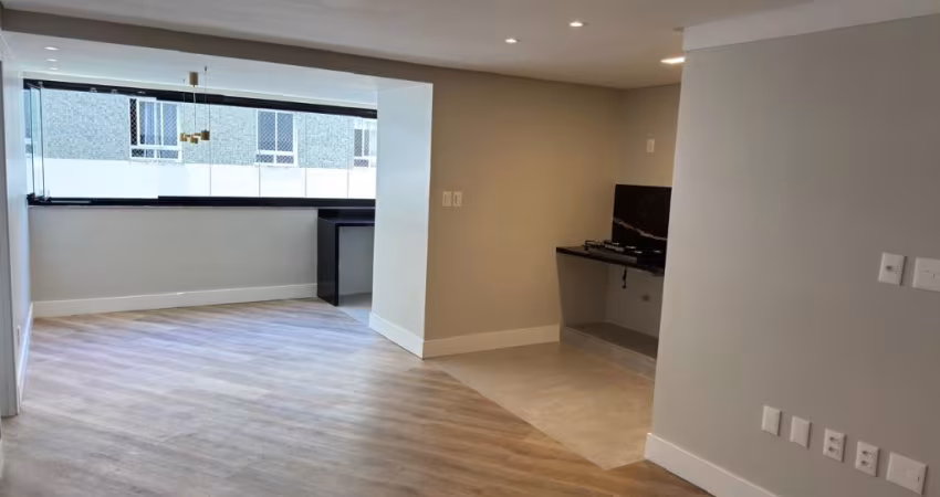 Apartamento com vista espetacular! Alphaville