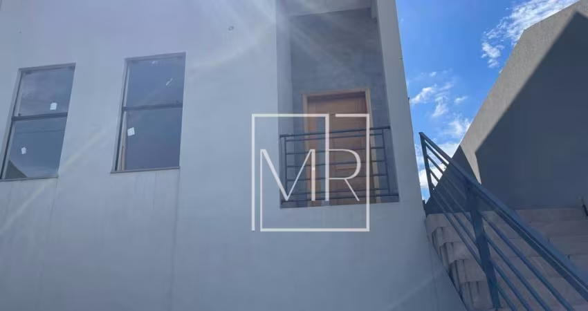 Casa à venda, 91 m², 03 dormitórios, sendo 01 suíte, 02 vagas de garagem por R$ 530.000 - Loteamento Santa Martha- Bom Jesus dos Perdões/SP