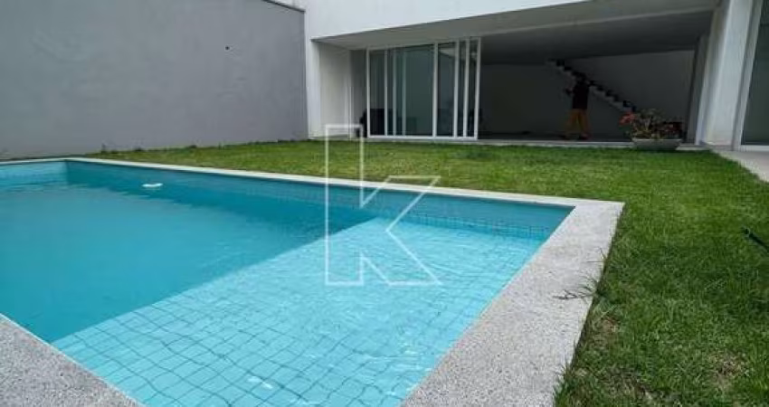 Casa em condomínio fechado com 4 quartos à venda na Rua Cristóvão Pereira, 529, Brooklin, São Paulo