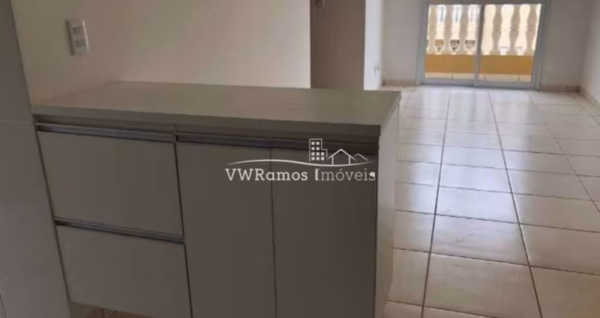 Apartamento com 2 dormitórios à venda, 48 m² por R$ 245.000,00 - Vila Guilhermina - Pirassununga/SP
