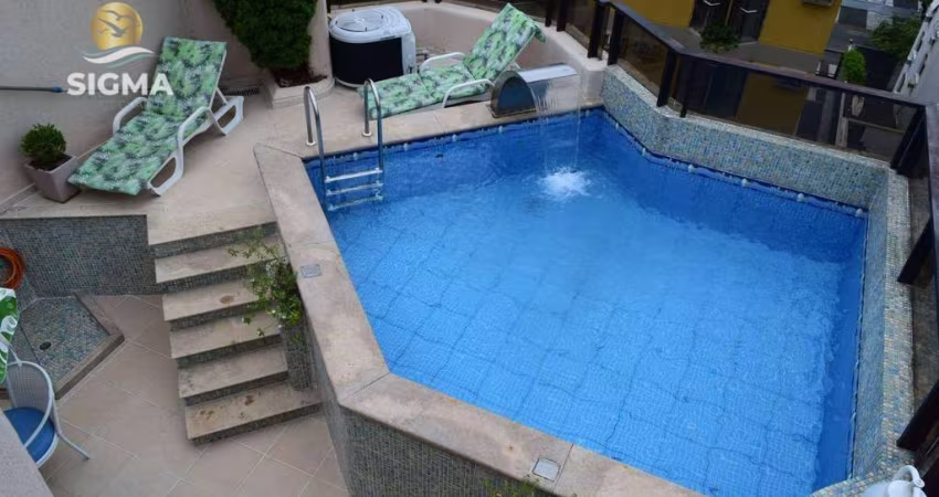 Cobertura com 3 quartos sendo 2 suítes à venda, Enseada, Guarujá.