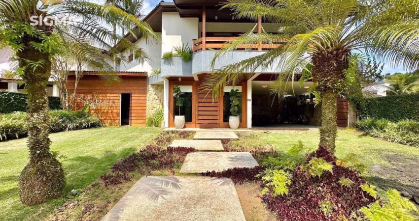 Alto padrão - Casa à venda com 5 suítes - Piscina e churrasqueira -