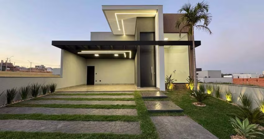 Casa à venda no Condomínio Recanto da Águas em Nova Odessa com 3 quartos (1 suíte) e 4 vagas de garagem