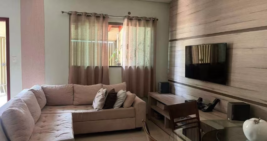 Casa à venda no Parque Residencial Santa Rosa I em Santa Bárbara d'Oeste com 3 quartos (1suíte) e 2 vagas de garagem