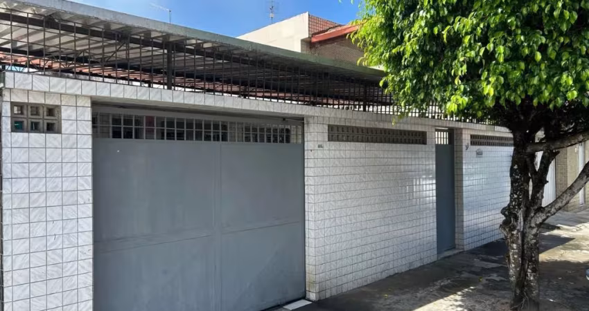 Aluga-se Casa em Boa Viagem de 3 quartos