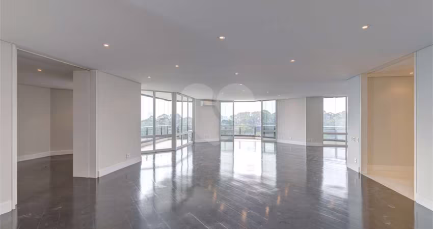 Apartamento com 5 quartos à venda ou para locação em Santo Amaro - SP