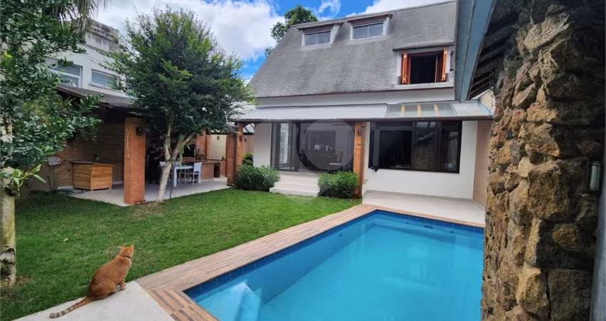 Casa com 3 quartos à venda em Jardim Cordeiro - SP