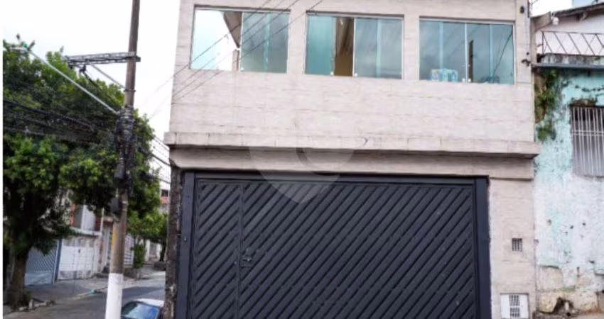Casa com 3 quartos à venda em Jardim Tango - SP