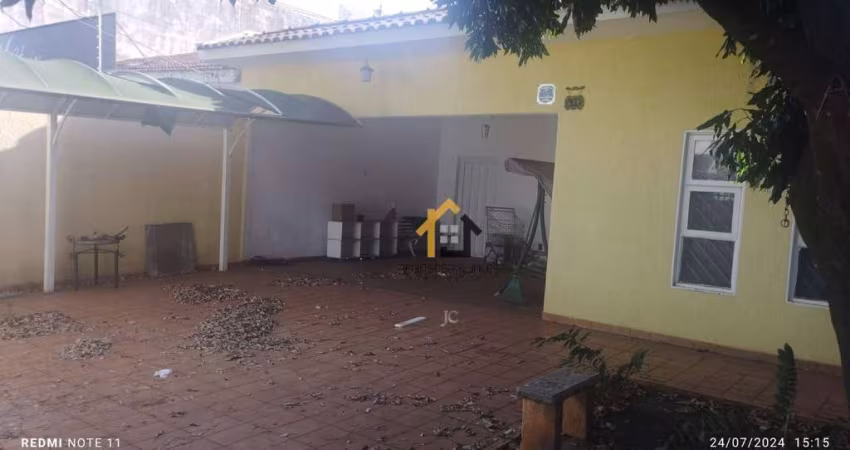 Casa comercial de 3 dormitórios, 193m² à venda por R$ 1.600.000,00 - Bairro Santa Candida - São José do Rio Preto/SP