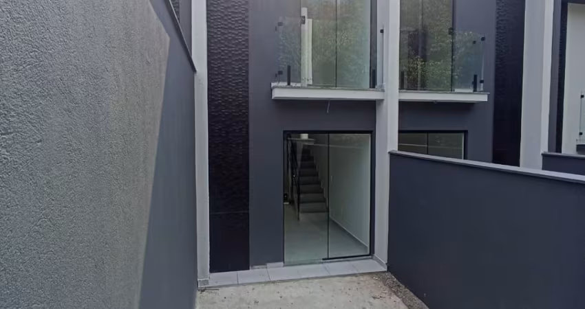 Linda Casa duplex com 2 quartos em Campo Grande - 230 mil
