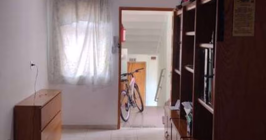 Apartamento Grande na Av. Waldemar Tietz