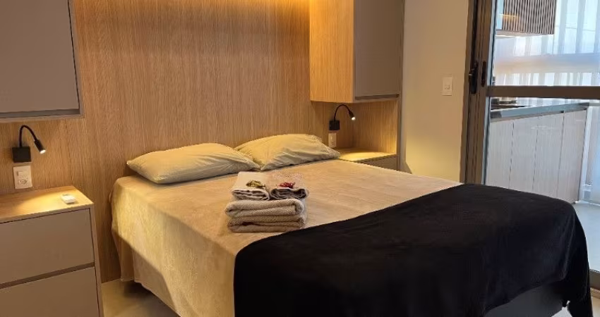 NOVO / PRÓX. PARQUE IBIRAPUERA - 44m², 1 SUÍTE, VARANDA, 1 VAGA