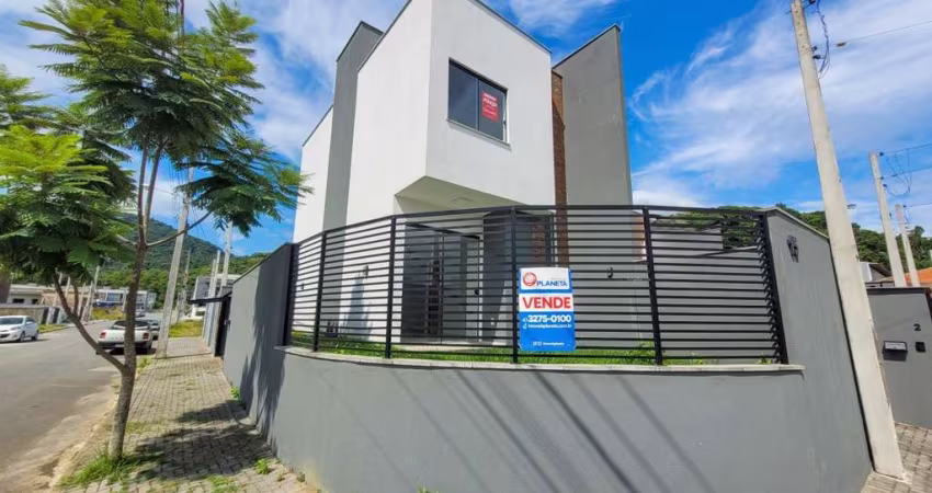 Casa com 2 quartos à venda na Ilha da Figueira, Guaramirim 