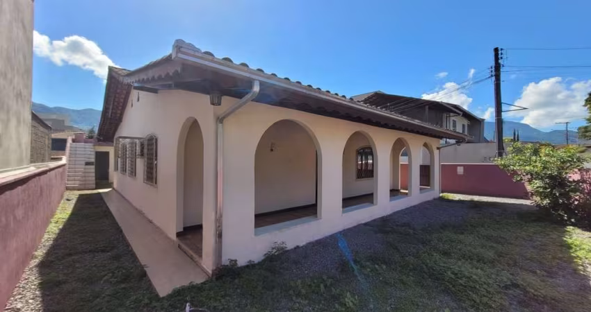 Casa comercial com 1 sala para alugar no Chico de Paulo, Jaraguá do Sul 