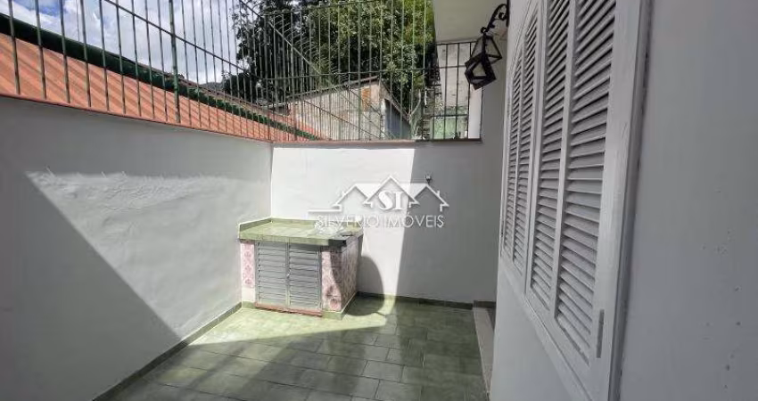 Apartamento- Petrópolis, Centro