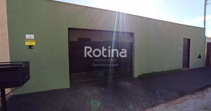 Casa para alugar, 3 quartos, Segismundo Pereira - Uberlândia/MG - Rotina Imobiliária