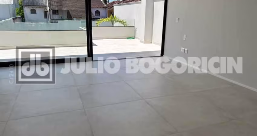 Casa em condomínio fechado com 5 quartos à venda na Rua Ivaldo de Azambuja, Barra da Tijuca, Rio de Janeiro