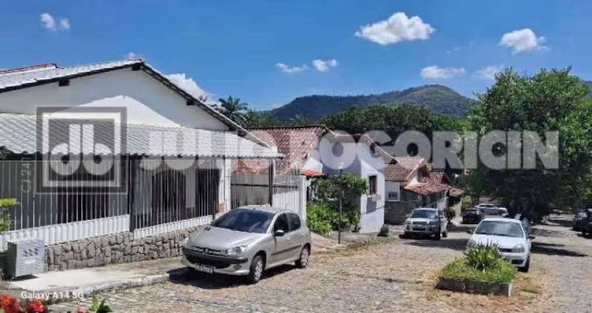 Casa em condomínio fechado com 2 quartos à venda na Estrada do Rio Grande, Taquara, Rio de Janeiro