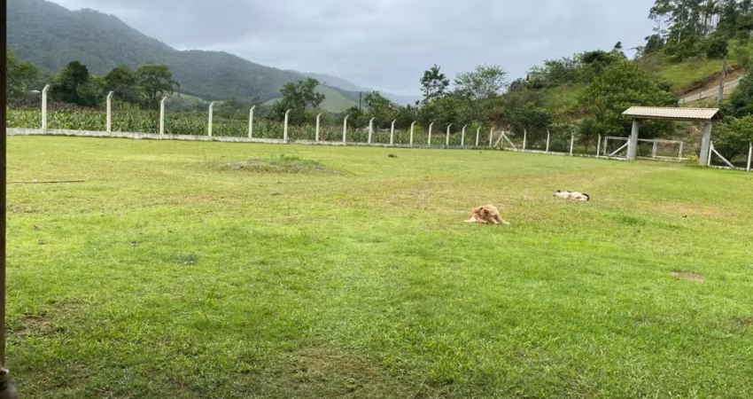 Sítio na Encantada com 20.000m²
