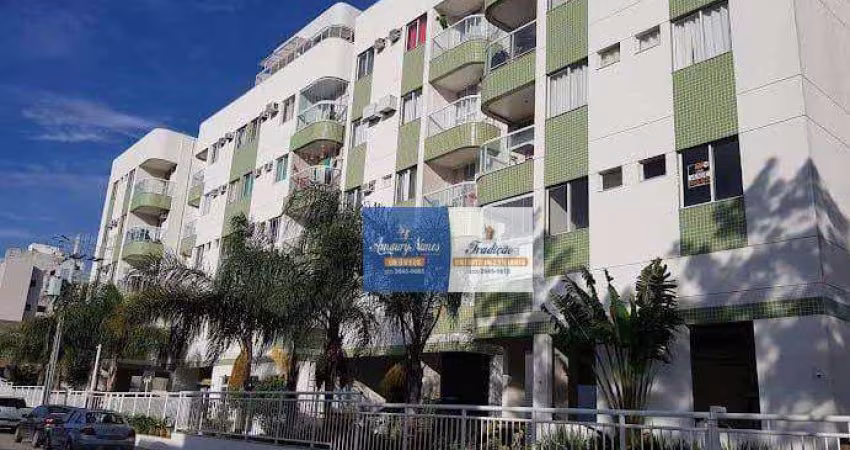 Apartamento com 3 dormitórios à venda, 95 m² por R$ 420.000,00 - Braga - Cabo Frio/RJ