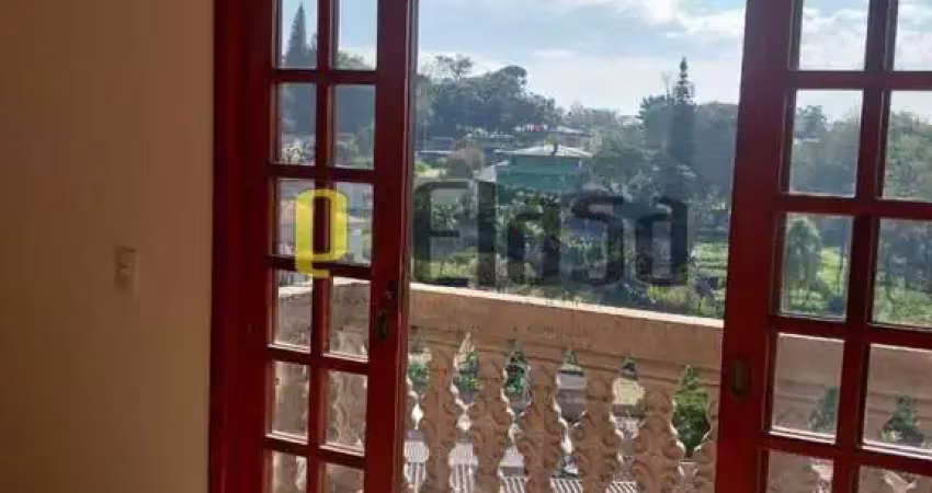 Casa com 3 quartos para alugar na Rua Ásia, 23, Jardim Imperatriz, Itapecerica da Serra
