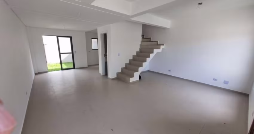 Sobrado com 3 quartos  à venda, 102.00 m2 por R$699000.00  - Lindoia - Curitiba/PR
