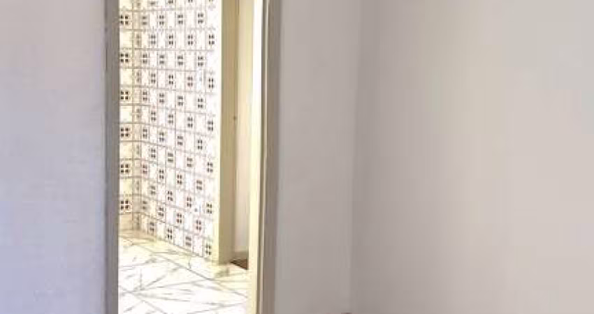 Apartamento com 3 quartos  à venda, 61.79 m2 por R$339000.00  - Sao Francisco - Curitiba/PR